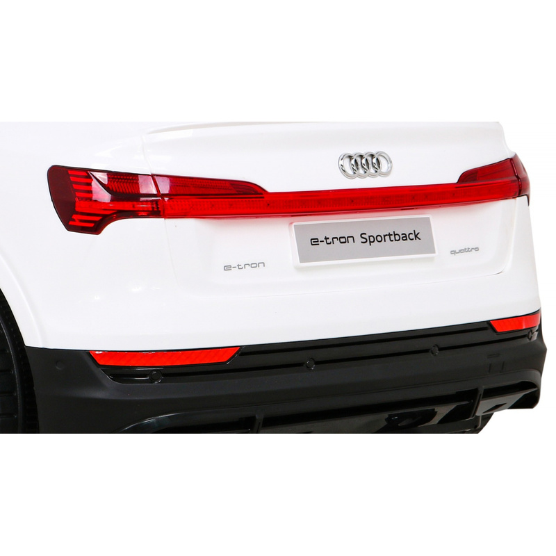 Audi E-tron Sportback ühekohaline elektriauto, valge