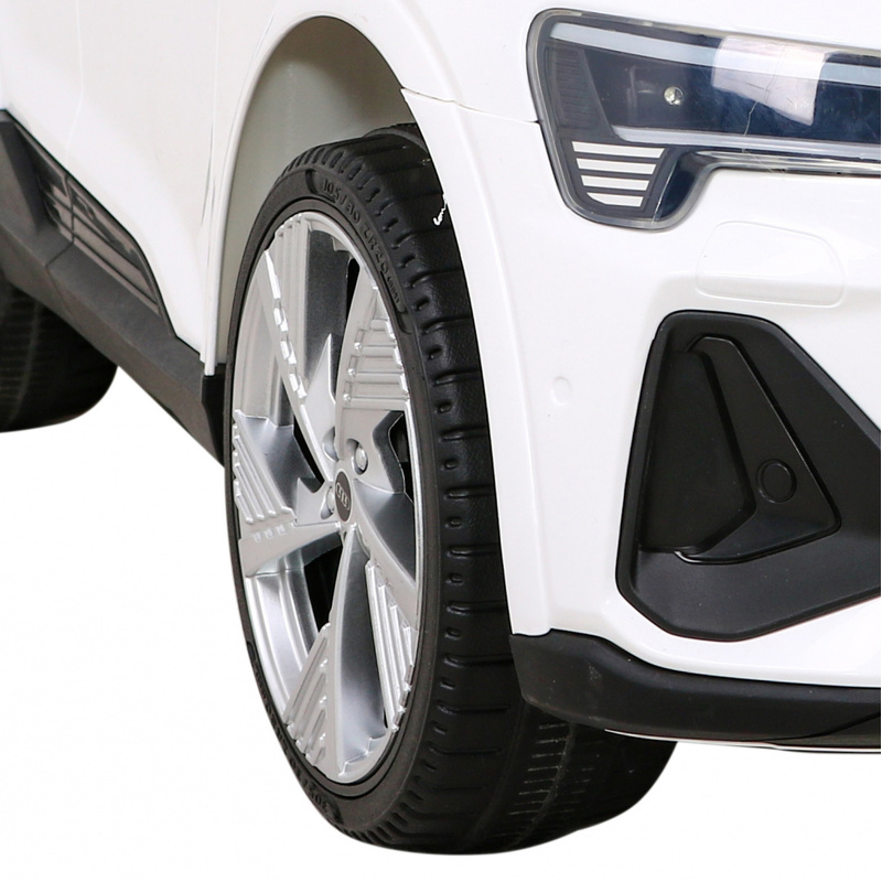 Audi E-tron Sportback ühekohaline elektriauto, valge