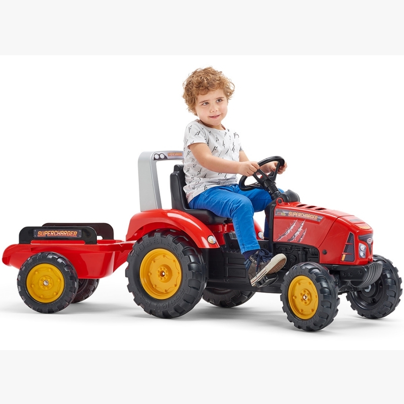 Falk Red Supercharger traktor koos haagisega, punane