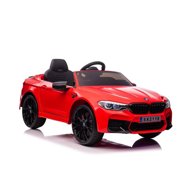 BMW M5 ühekohaline elektriauto, lakitud punane