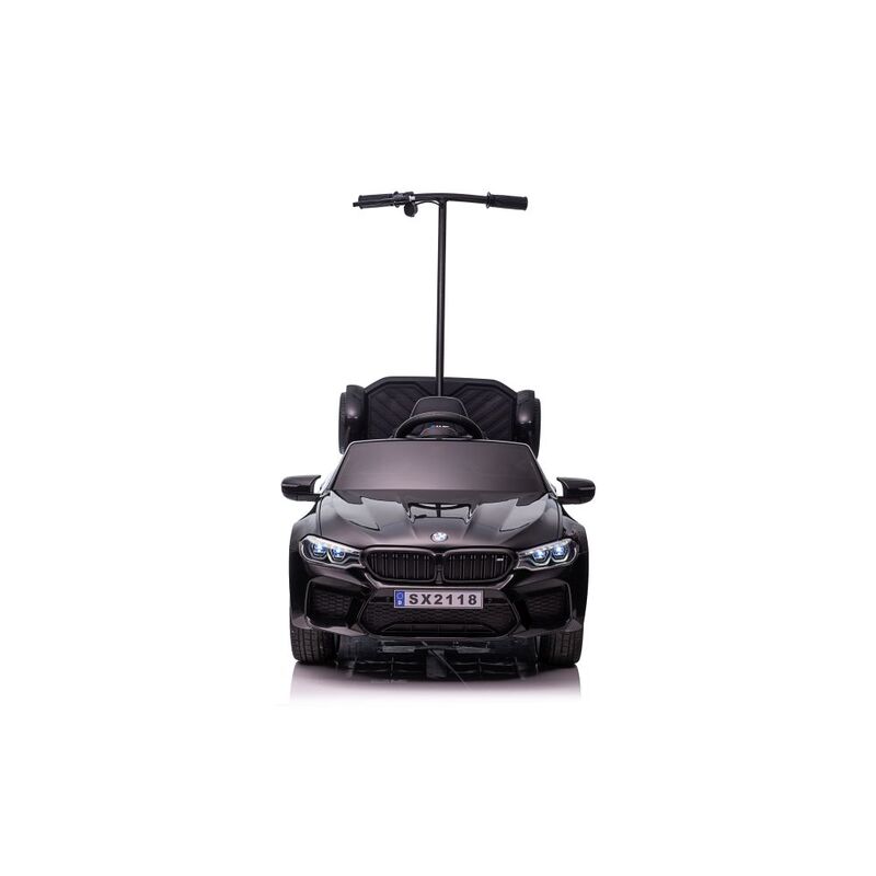 BMW M5 elektriauto valikulise platvormiga, mustaks lakitud
